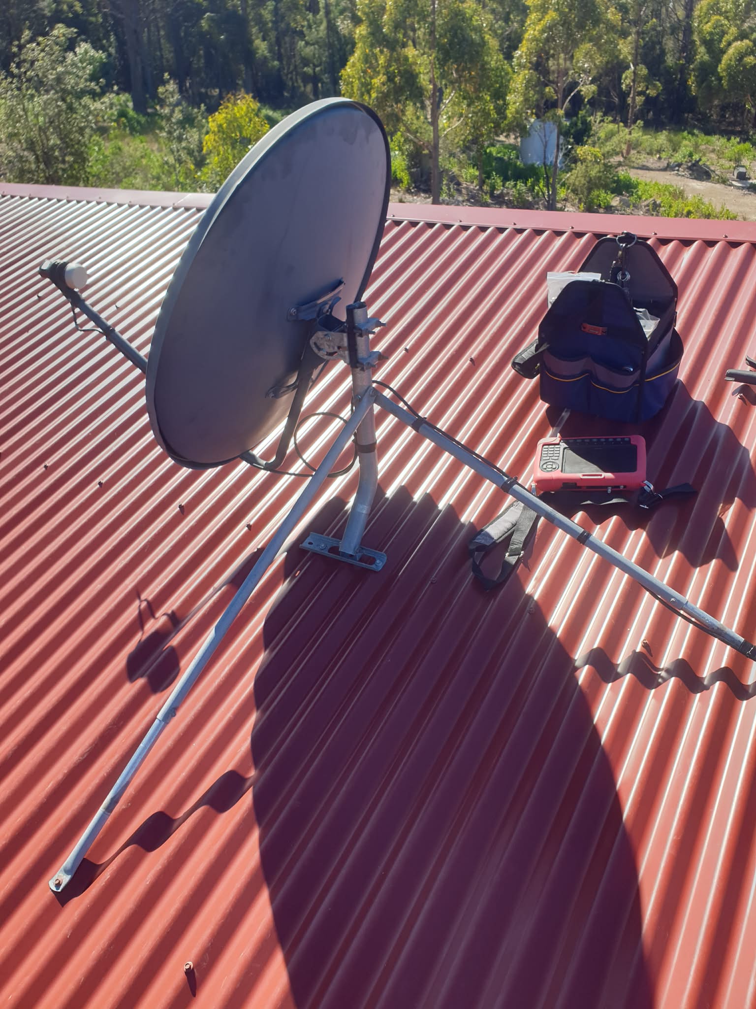Rooftop Antenna Installation Eastern Shore Tasmania